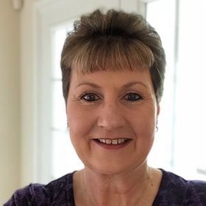 Meet your Posher, Delores